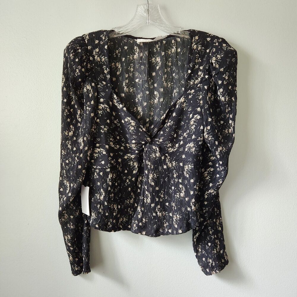 ASTR the Label Top Women's L Black Floral Twist Front Crinkle Cropped Boho Chic